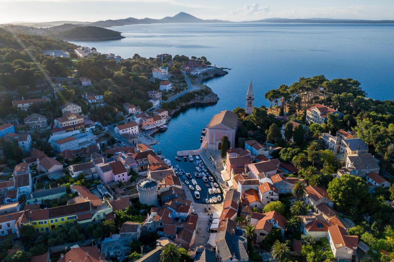Holiday Home Villa Esperanca Veli Lošinj Екстериор снимка