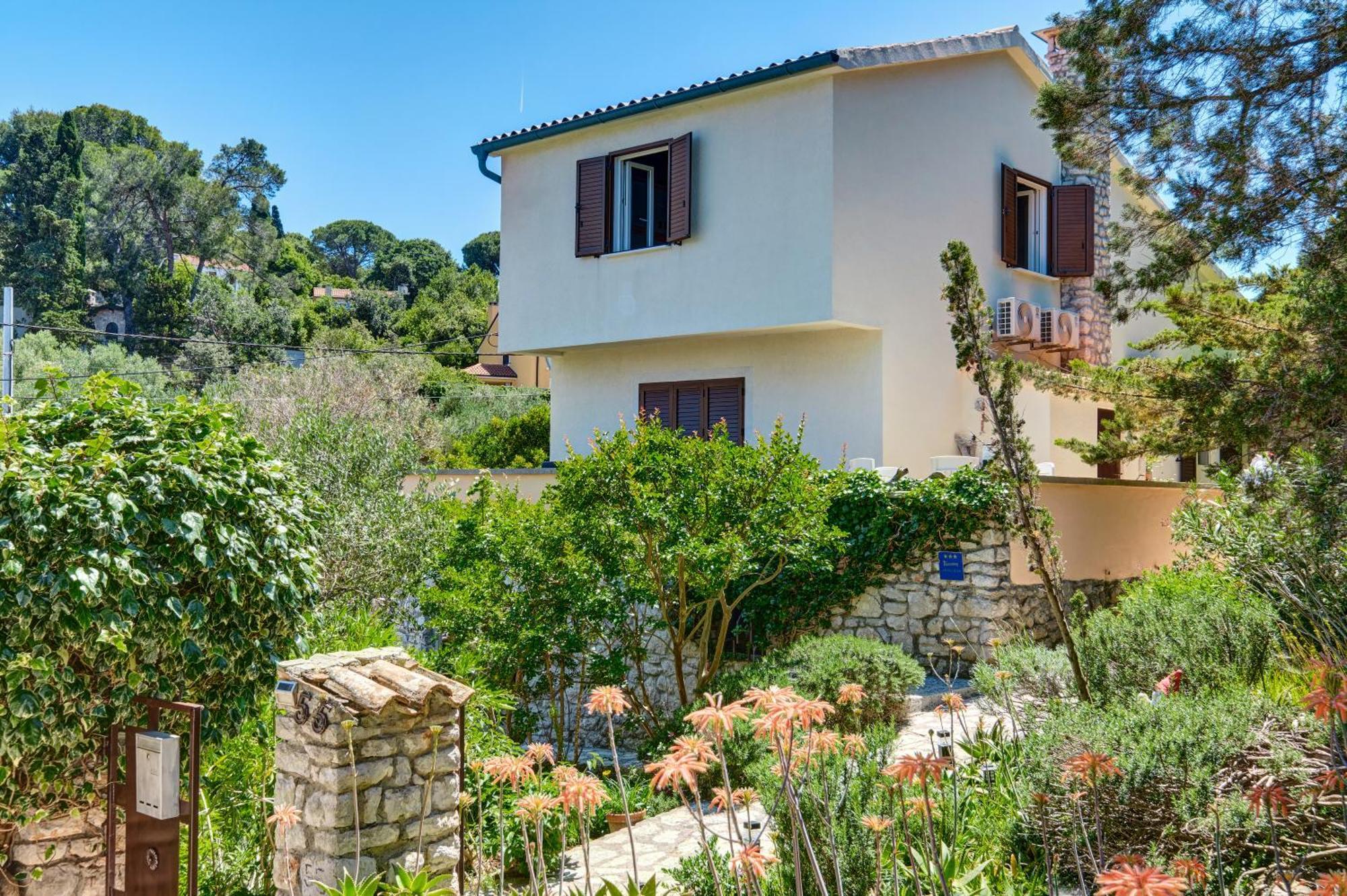 Holiday Home Villa Esperanca Veli Lošinj Екстериор снимка